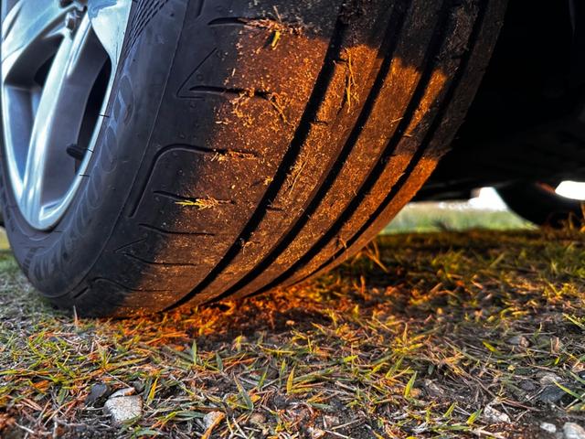 マスタング V8 GTコンバーチブル プレミアム 後期型 ボディーコーティング済み ワンオーナー Bluetooth 地デジTV 正規ディーラー車 バックカメラ 黒レザーシート 社外SDナビ パワーシート クルーズコントロール ETC シートヒーター(55枚目)