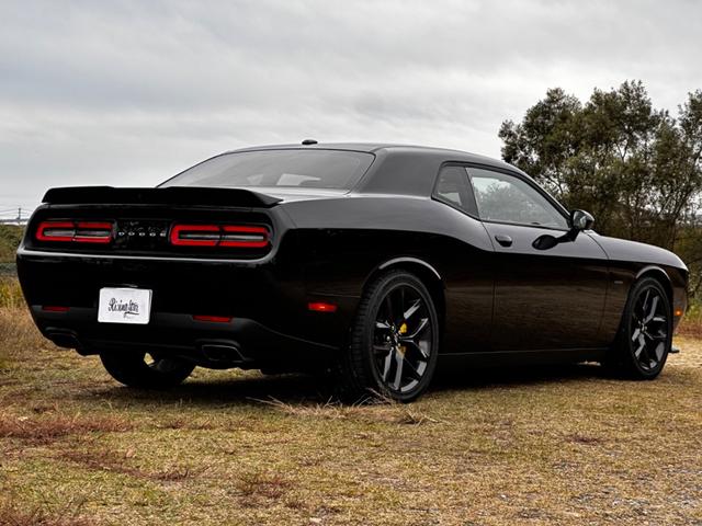 ダッジ・チャレンジャー R/T ボディーコーティング済み 2019年モデル 内装1部張り替え済み AppleCarPlay ビルシュタインショック Bluetooth 前後ドライブレコーダー バックカメラ ETC 禁煙車(5枚目)