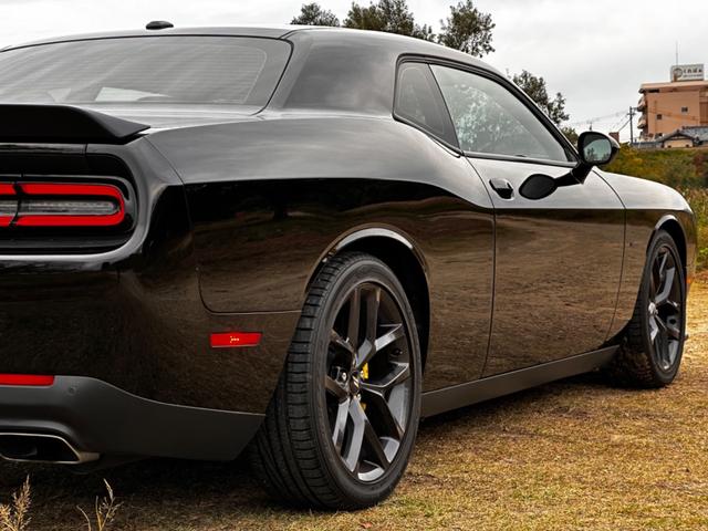 ダッジ・チャレンジャー R/T ボディーコーティング済み 2019年モデル 内装1部張り替え済み AppleCarPlay ビルシュタインショック Bluetooth 前後ドライブレコーダー バックカメラ ETC 禁煙車(40枚目)