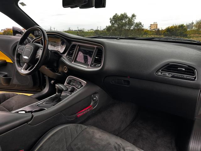 ダッジ・チャレンジャー R/T ボディーコーティング済み 2019年モデル 内装1部張り替え済み AppleCarPlay ビルシュタインショック Bluetooth 前後ドライブレコーダー バックカメラ ETC 禁煙車(67枚目)