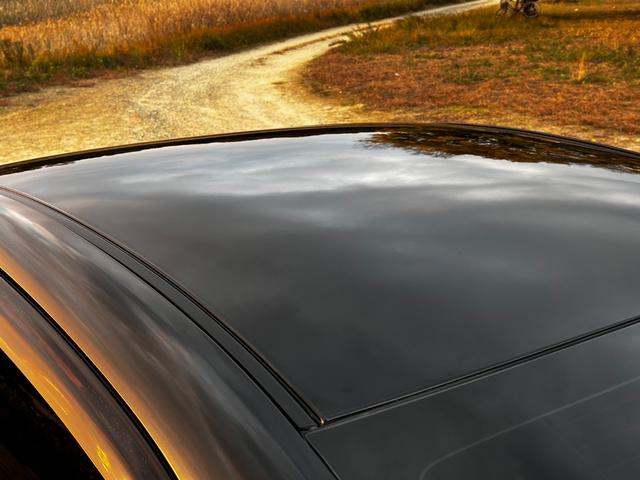 アクセラ １５Ｓ　６ＭＴ　ボディーコーティング済み　柿本改マフラー　ＷｅｄｓＳｐｏｒｔ１８インチＡＷ　Ｂｌｕｅｔｏｏｔｈ　バックカメラ　地デジフルセグＴＶ　ＬＥＤヘッドライト　オートライト　ＥＴＣ　純正ナビ　Ｐスタート（40枚目）