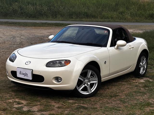 ロードスター VS ボディーコーティング済み 地デジTV バックカメラ オープンカー 社外ナビ 茶革シート シートヒーター パドルシフト スマートキー ETC HIDヘッドライト オートエアコン 16インチAW(37枚目)