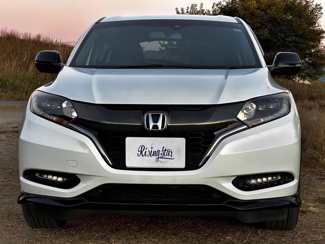 ヴェゼル ハイブリッドＲＳ・ホンダセンシング　ボディーコーティング済み　リア修復　Ｂｌｕｅｔｏｏｔｈ　地デジＴＶ　パドルシフト　ハーフレザーシート　バックカメラ　ＬＥＤヘッドライト　純正ナビ　禁煙車　シートヒーター　ＥＴＣ（13枚目）