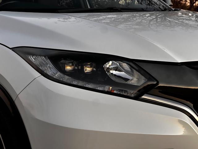 ヴェゼル ハイブリッドＲＳ・ホンダセンシング　ボディーコーティング済み　リア修復　Ｂｌｕｅｔｏｏｔｈ　地デジＴＶ　パドルシフト　ハーフレザーシート　バックカメラ　ＬＥＤヘッドライト　純正ナビ　禁煙車　シートヒーター　ＥＴＣ（17枚目）