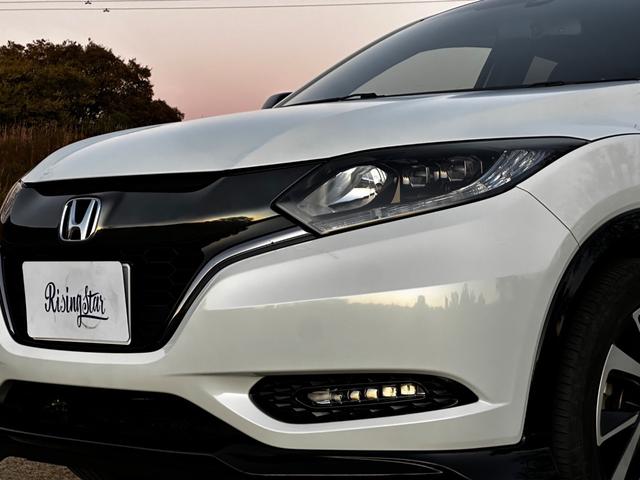 ヴェゼル ハイブリッドＲＳ・ホンダセンシング　ボディーコーティング済み　リア修復　Ｂｌｕｅｔｏｏｔｈ　地デジＴＶ　パドルシフト　ハーフレザーシート　バックカメラ　ＬＥＤヘッドライト　純正ナビ　禁煙車　シートヒーター　ＥＴＣ（20枚目）