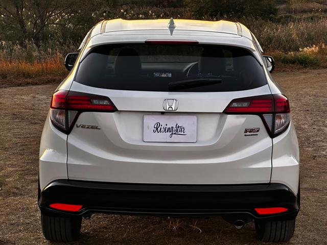 ヴェゼル ハイブリッドＲＳ・ホンダセンシング　ボディーコーティング済み　リア修復　Ｂｌｕｅｔｏｏｔｈ　地デジＴＶ　パドルシフト　ハーフレザーシート　バックカメラ　ＬＥＤヘッドライト　純正ナビ　禁煙車　シートヒーター　ＥＴＣ（22枚目）