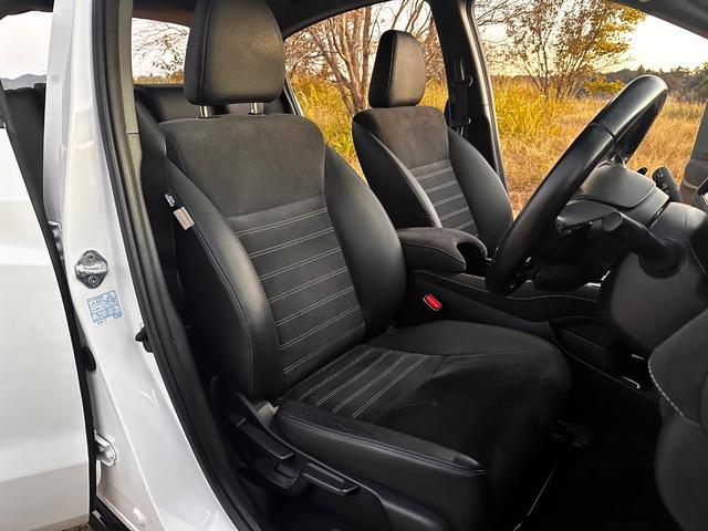 ヴェゼル ハイブリッドＲＳ・ホンダセンシング　ボディーコーティング済み　リア修復　Ｂｌｕｅｔｏｏｔｈ　地デジＴＶ　パドルシフト　ハーフレザーシート　バックカメラ　ＬＥＤヘッドライト　純正ナビ　禁煙車　シートヒーター　ＥＴＣ（53枚目）