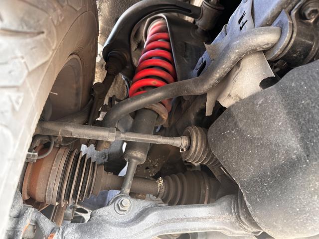 ランドクルーザープラド TX ボディーコーティング済み リフトアップ Bluetooth 社外17インチAW 社外テール 社外HIDヘッドライト 地デジフルセグTV ドライブレコーダー 禁煙車 ETC グッドリッチタイヤ(2枚目)