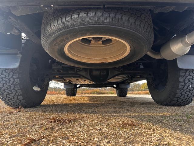 ランドクルーザープラド TX ボディーコーティング済み リフトアップ Bluetooth 社外17インチAW 社外テール 社外HIDヘッドライト 地デジフルセグTV ドライブレコーダー 禁煙車 ETC グッドリッチタイヤ(30枚目)