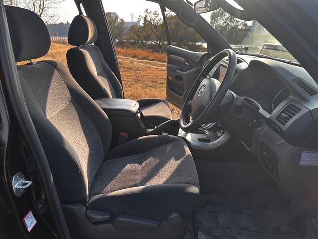 ランドクルーザープラド TX ボディーコーティング済み リフトアップ Bluetooth 社外17インチAW 社外テール 社外HIDヘッドライト 地デジフルセグTV ドライブレコーダー 禁煙車 ETC グッドリッチタイヤ(56枚目)