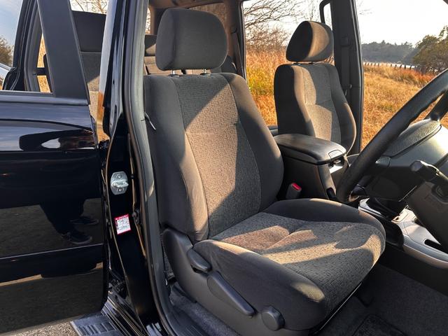 ランドクルーザープラド TX ボディーコーティング済み リフトアップ Bluetooth 社外17インチAW 社外テール 社外HIDヘッドライト 地デジフルセグTV ドライブレコーダー 禁煙車 ETC グッドリッチタイヤ(57枚目)