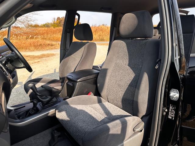 ランドクルーザープラド TX ボディーコーティング済み リフトアップ Bluetooth 社外17インチAW 社外テール 社外HIDヘッドライト 地デジフルセグTV ドライブレコーダー 禁煙車 ETC グッドリッチタイヤ(60枚目)