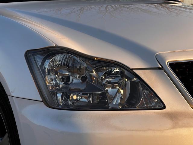 クラウン アスリート　プレミアムエディション　ボディーコーティング済み　特別仕様車　バックカメラ　パワーシート　　純正ナビ　クリアランスソナー　クルーズコントロール　ＨＩＤヘッドライト　純正１８インチＡＷ　プッシュスタート　スペアキー（17枚目）