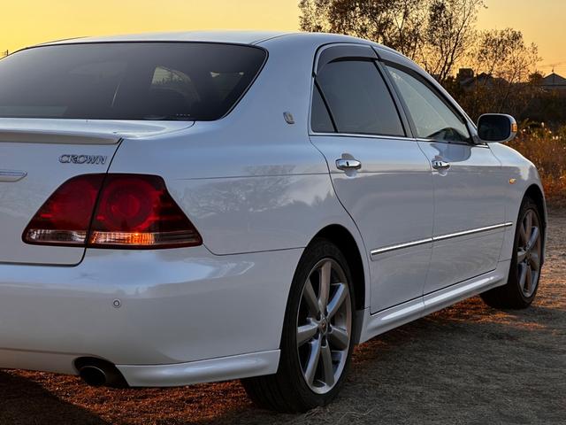 クラウン アスリート　プレミアムエディション　ボディーコーティング済み　特別仕様車　バックカメラ　パワーシート　　純正ナビ　クリアランスソナー　クルーズコントロール　ＨＩＤヘッドライト　純正１８インチＡＷ　プッシュスタート　スペアキー（38枚目）