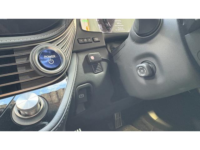 LS LS500h Fスポーツ ドライブレコーダー クリアランスソナー レーンアシスト オートクルーズコントロール パークアシスト フロントカメラ TV アルミホイール オートマチックハイビーム サンルーフ シートヒーター(10枚目)