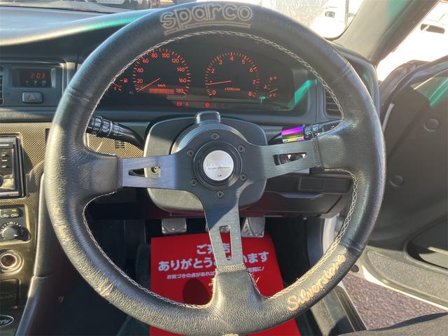 チェイサー ツアラー アルミホイール オートライト MT キーレスエントリー CD MD エアコン パワーウィンドウ 助手席エアバッグ(3枚目)