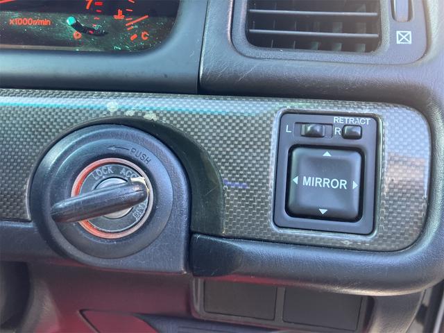 チェイサー ツアラー アルミホイール オートライト MT キーレスエントリー CD MD エアコン パワーウィンドウ 助手席エアバッグ(9枚目)