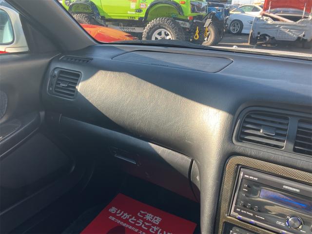 チェイサー ツアラー アルミホイール オートライト MT キーレスエントリー CD MD エアコン パワーウィンドウ 助手席エアバッグ(26枚目)