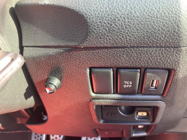 フェアレディZ ベースグレード ETC AT HID キーレスエントリー アルミホイール 盗難防止システム 衝突安全ボディ ABS ESC CD DVD再生 エアコン パワーステアリング パワーウィンドウ(9枚目)