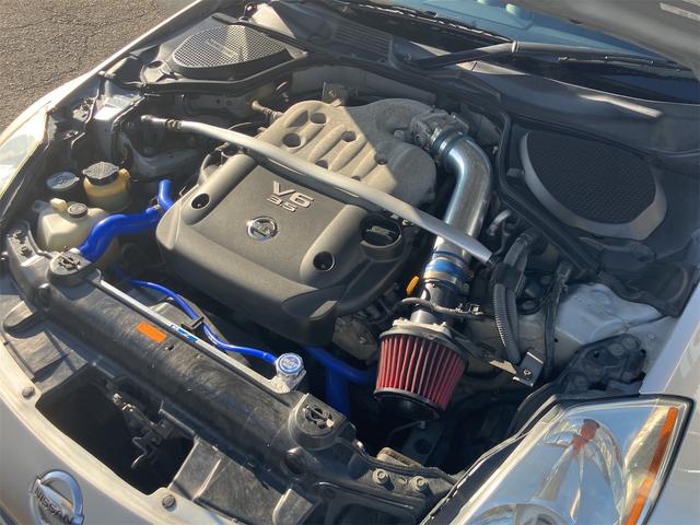 フェアレディZ ベースグレード ETC AT HID キーレスエントリー アルミホイール 盗難防止システム 衝突安全ボディ ABS ESC CD DVD再生 エアコン パワーステアリング パワーウィンドウ(20枚目)