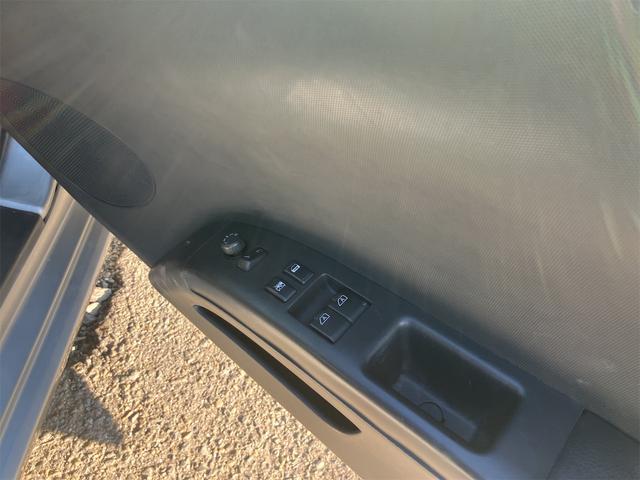 フェアレディZ ベースグレード ETC AT HID キーレスエントリー アルミホイール 盗難防止システム 衝突安全ボディ ABS ESC CD DVD再生 エアコン パワーステアリング パワーウィンドウ(31枚目)