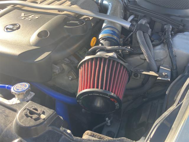 フェアレディZ ベースグレード ETC AT HID キーレスエントリー アルミホイール 盗難防止システム 衝突安全ボディ ABS ESC CD DVD再生 エアコン パワーステアリング パワーウィンドウ(39枚目)