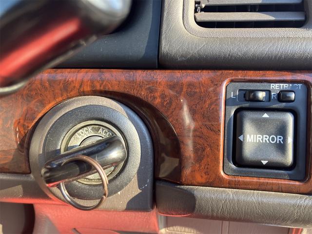 チェイサー アバンテロードリー アルミホイール HID AT キーレスエントリー パワーシート CD MD ABS エアコン パワーステアリング パワーウィンドウ(6枚目)