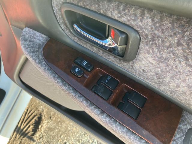 チェイサー アバンテロードリー アルミホイール HID AT キーレスエントリー パワーシート CD MD ABS エアコン パワーステアリング パワーウィンドウ(8枚目)