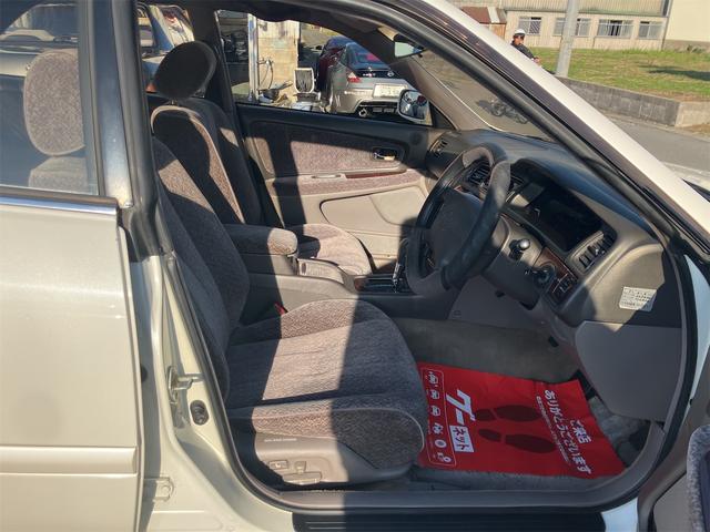 チェイサー アバンテロードリー アルミホイール HID AT キーレスエントリー パワーシート CD MD ABS エアコン パワーステアリング パワーウィンドウ(24枚目)