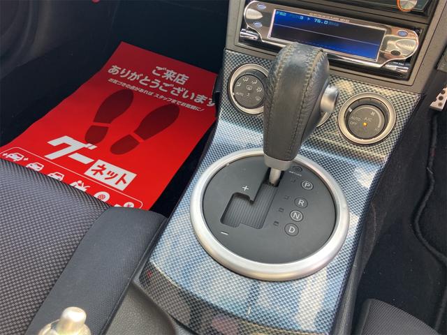 フェアレディZ ベースグレード ドライブレコーダー ナビ TV AT HID キーレスエントリー 電動格納ミラー アルミホイール 盗難防止システム 衝突安全ボディ ABS CD エアコン パワーステアリング パワーウィンドウ(7枚目)