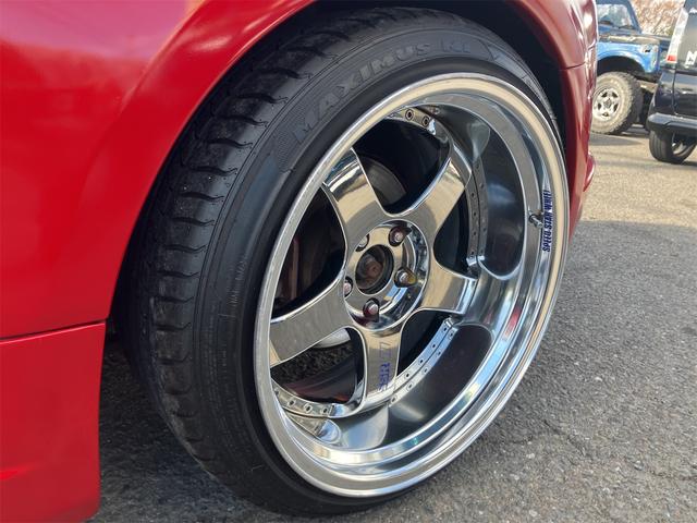 フェアレディZ ベースグレード ドライブレコーダー ナビ TV AT HID キーレスエントリー 電動格納ミラー アルミホイール 盗難防止システム 衝突安全ボディ ABS CD エアコン パワーステアリング パワーウィンドウ(26枚目)