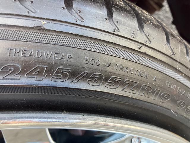 フェアレディZ ベースグレード ドライブレコーダー ナビ TV AT HID キーレスエントリー 電動格納ミラー アルミホイール 盗難防止システム 衝突安全ボディ ABS CD エアコン パワーステアリング パワーウィンドウ(27枚目)