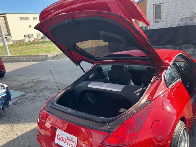 フェアレディZ ベースグレード ドライブレコーダー ナビ TV AT HID キーレスエントリー 電動格納ミラー アルミホイール 盗難防止システム 衝突安全ボディ ABS CD エアコン パワーステアリング パワーウィンドウ(29枚目)