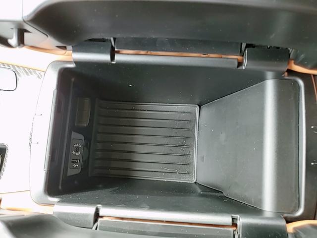 ベースグレード 右ハンドル 純正ナビ フルセグ ハーマンカードン バックカメラ ETC フロントH&Rサス 純正21AW ブラウンレザー 電動リアゲート カーボンインテリアパネル 車検R5.1月(58枚目)