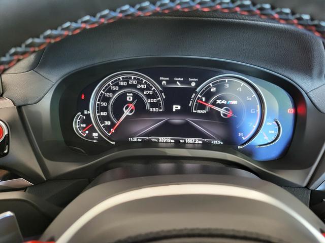 X4 M コンペティション 革シート 前席ベンチレーション&シートヒーター 後席シートヒーター 純正ナビ フルセグ 全周囲カメラ カーボン(Fスポイラー・サイドスカート) カーボンインテリア H&Rダウンサス 21AW(4枚目)