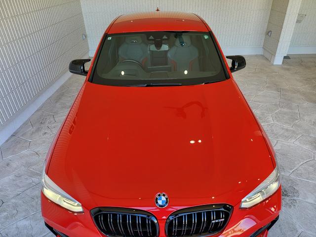 X4 M コンペティション 革シート 前席ベンチレーション&シートヒーター 後席シートヒーター 純正ナビ フルセグ 全周囲カメラ カーボン(Fスポイラー・サイドスカート) カーボンインテリア H&Rダウンサス 21AW(27枚目)