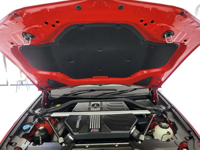 X4 M コンペティション 革シート 前席ベンチレーション&シートヒーター 後席シートヒーター 純正ナビ フルセグ 全周囲カメラ カーボン(Fスポイラー・サイドスカート) カーボンインテリア H&Rダウンサス 21AW(42枚目)