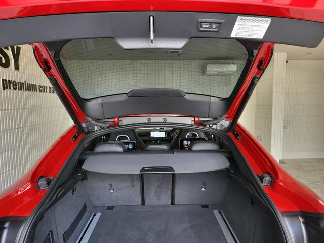 Ｘ６ Ｍ ベースグレード　サンルーフ　黒革シート　リヤエンターテインメントシステム　前席ベンチレーション＆シートヒーター　後席シートヒーター　純正ナビ　フルセグ　バックカメラ　ハーマンカードン　２１ＡＷ（19枚目）