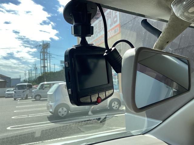 アルト Ｇ　電動格納ミラー　ＣＶＴ　ＣＤ　エアコン　パワーステアリング　パワーウィンドウ　ハロゲンヘッドライト　ヘッドライトレベライザー（7枚目）
