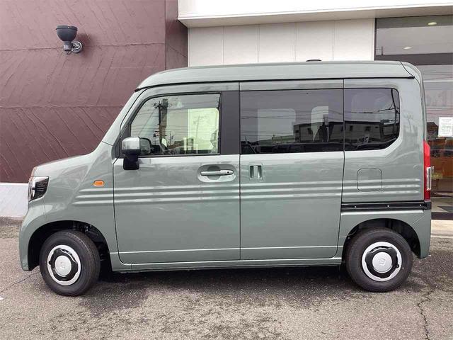 Ｎ－ＶＡＮ＋スタイル ファン　ＣＶＴ　衝突被害軽減システム　クリアランスソナー　レーンアシスト　バックカメラ　両側スライドドア　スマートキー　アイドリングストップ　電動格納ミラー　オートライト　ＥＳＣ　エアコン（8枚目）