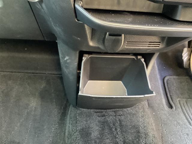 デイズ ハイウェイスター　Ｇターボ　純正ナビ　ＥＴＣ　全周囲カメラ　クリアランスソナー　オートライト　スマートキー　電動格納ミラー　ベンチシート　ＣＶＴ　ＵＳＢ　ミュージックプレイヤー接続可　Ｂｌｕｅｔｏｏｔｈ　アルミホイール（38枚目）