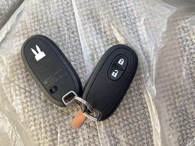 アルトラパン Ｇ　クリアランスソナー　レーンアシスト　衝突被害軽減システム　オートライト　スマートキー　アイドリングストップ　電動格納ミラー　シートヒーター　ベンチシート　ＣＶＴ　ＥＳＣ　アルミホイール　エアコン（41枚目）