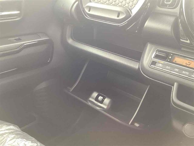 ハスラー ハイブリッドX クリアランスソナー レーンアシスト 衝突被害軽減システム オートライト スマートキー アイドリングストップ 電動格納ミラー シートヒーター CVT ESC アルミホイール エアコン パワーウィンドウ(12枚目)