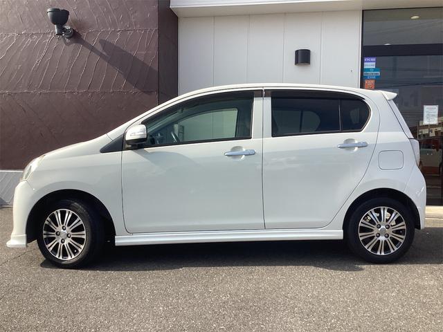 ダイハツ ミライース 8枚目