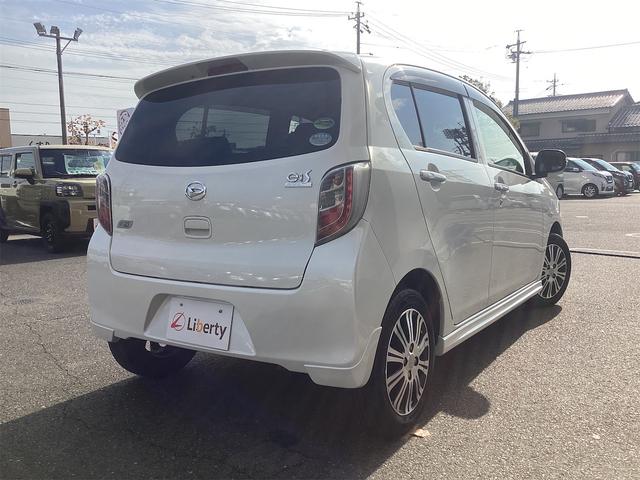 ダイハツ ミライース 10枚目