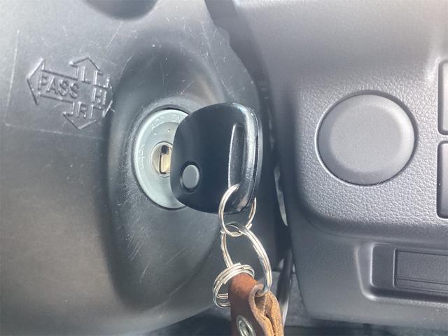 アルト L キーレスエントリー アイドリングストップ シートヒーター CVT ESC CD ミュージックプレイヤー接続可 アルミホイール エアコン パワーステアリング パワーウィンドウ(10枚目)