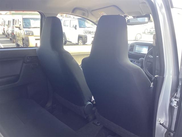 ミライース Ｌ　ＳＡＩＩＩ　バックカメラ　ナビ　クリアランスソナー　衝突被害軽減システム　オートマチックハイビーム　キーレスエントリー　アイドリングストップ　ＣＶＴ　ＡＢＳ　ＥＳＣ　ＵＳＢ　ミュージックプレイヤー接続可（33枚目）