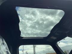 äȤǡ뤯Ƥ롢饹롼դޤ緿Υ饹ǲäפꡣ 4