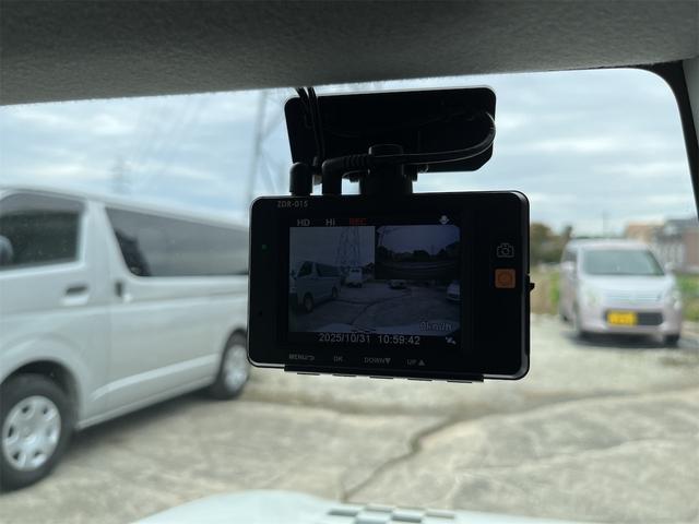 ハスラー Ｘ　ドライブレコーダー　ＥＴＣ　バックカメラ　ナビ　衝突被害軽減システム　オートライト　ＨＩＤ　スマートキー　アイドリングストップ　電動格納ミラー　シートヒーター　ベンチシート　ＣＶＴ　盗難防止システム（8枚目）