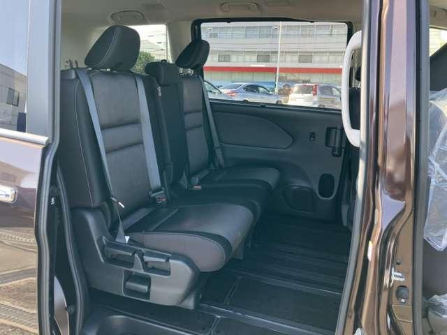 セレナ ２．０　ハイウェイスター　プロパイロット　エディション　［メモリーナビ・ＴＶ］（15枚目）